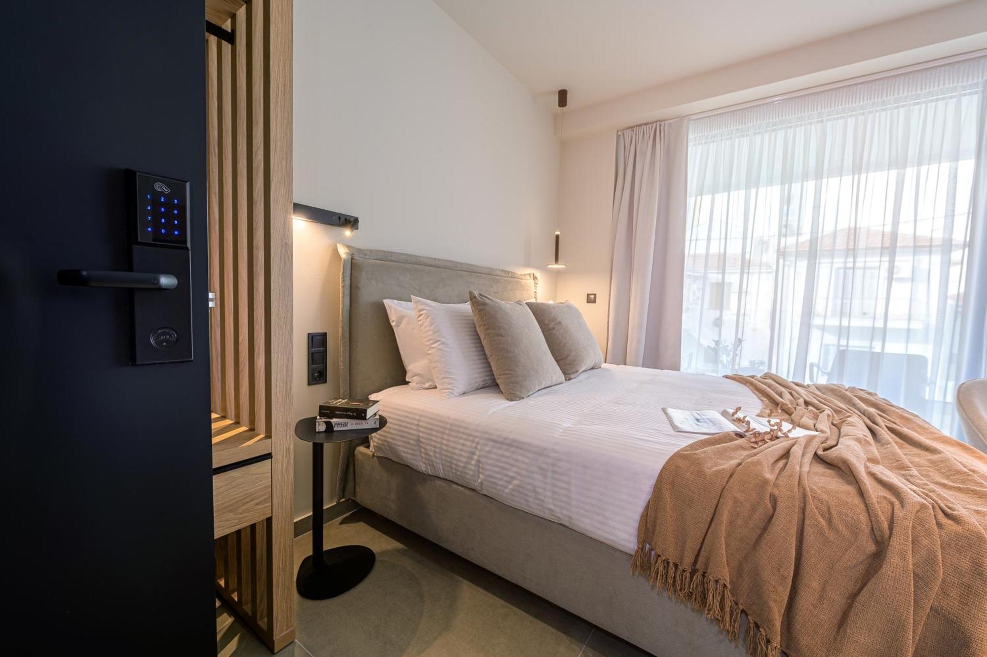 Luaz Suites Vólos Extérieur photo